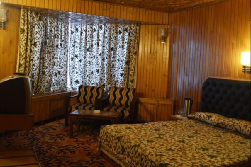 Hotel Hilltop Gulmarg_3